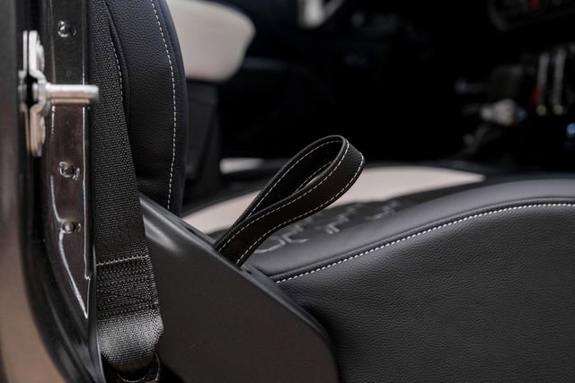 Used 2025 Jeep Gladiator Sport image 76