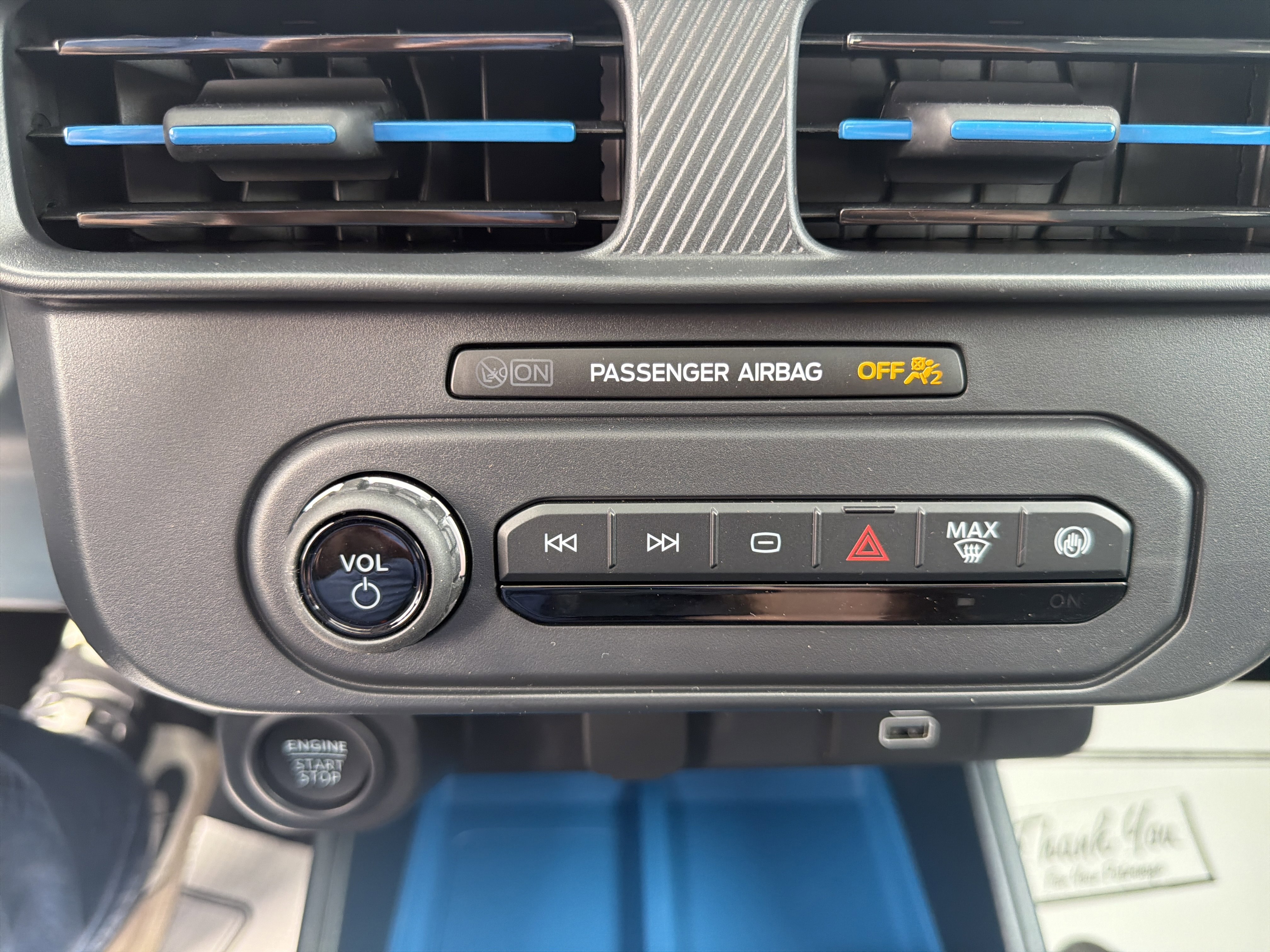 New 2025 Ford Maverick XLT w/ Equipment Group 301A image 27