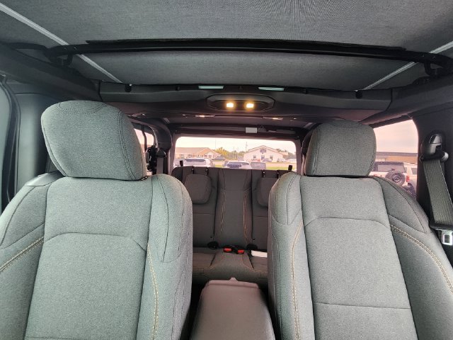 New 2027 Jeep Wrangler Sport AWD/4WD image 18
