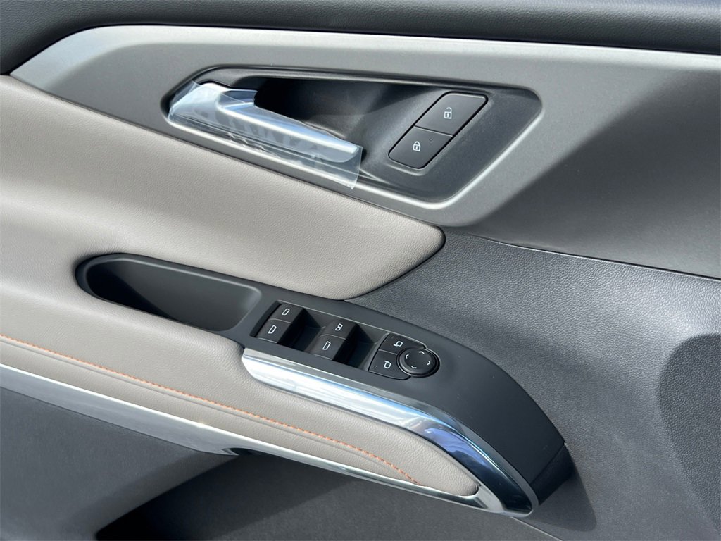 New 2026 Chevrolet Traverse LT w/ Enhanced Driving Package image 26