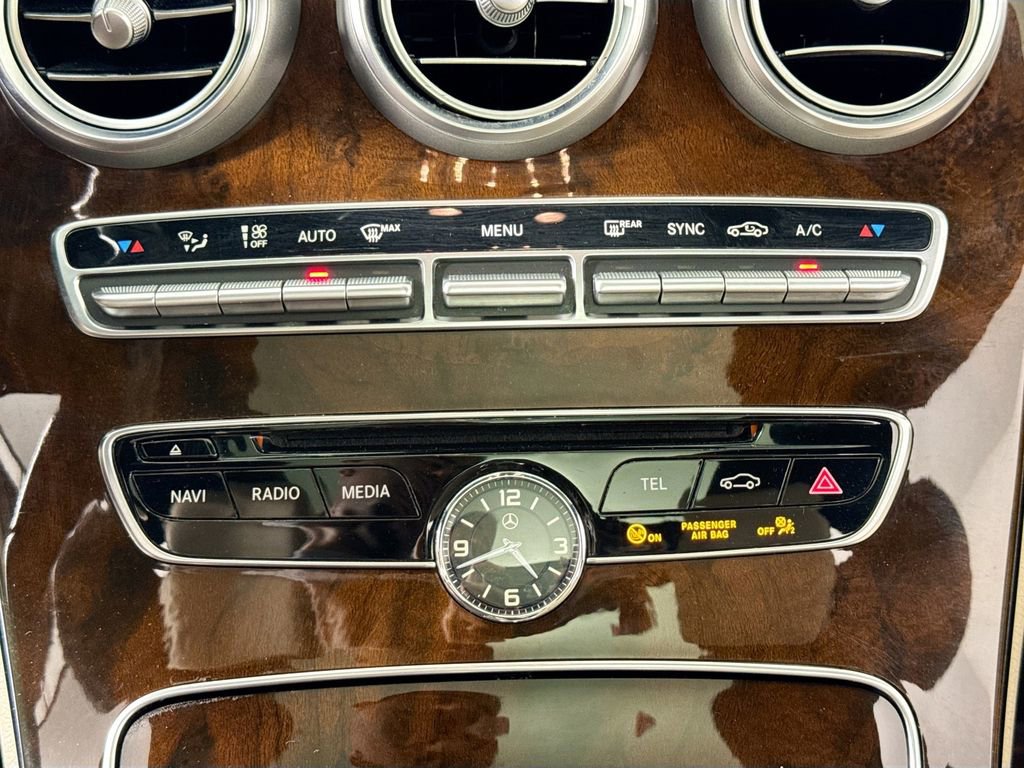 Used 2018 Mercedes-Benz C 300 Sedan image 15
