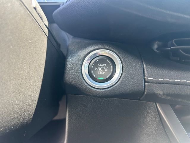 Used 2023 Buick Envision Avenir AWD/4WD image 26