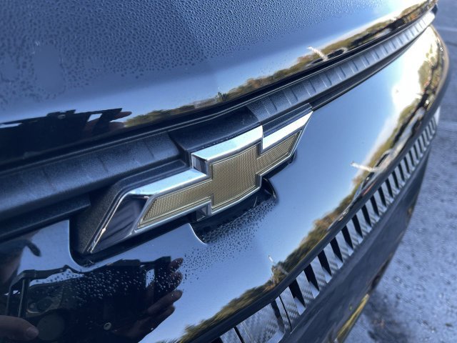 Used 2025 Chevrolet Equinox EV LT FWD image 30