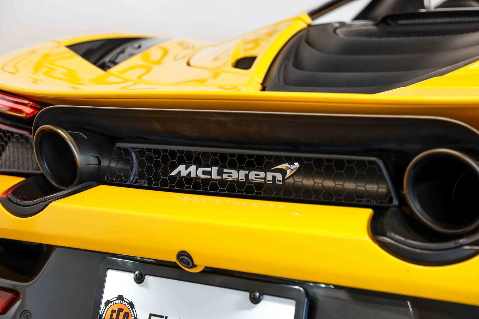 Used 2022 McLaren 720S Performance RWD image 29
