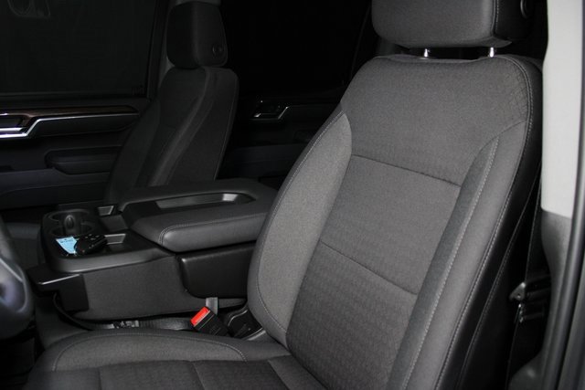 Used 2025 Chevrolet Silverado 1500 LT image 25