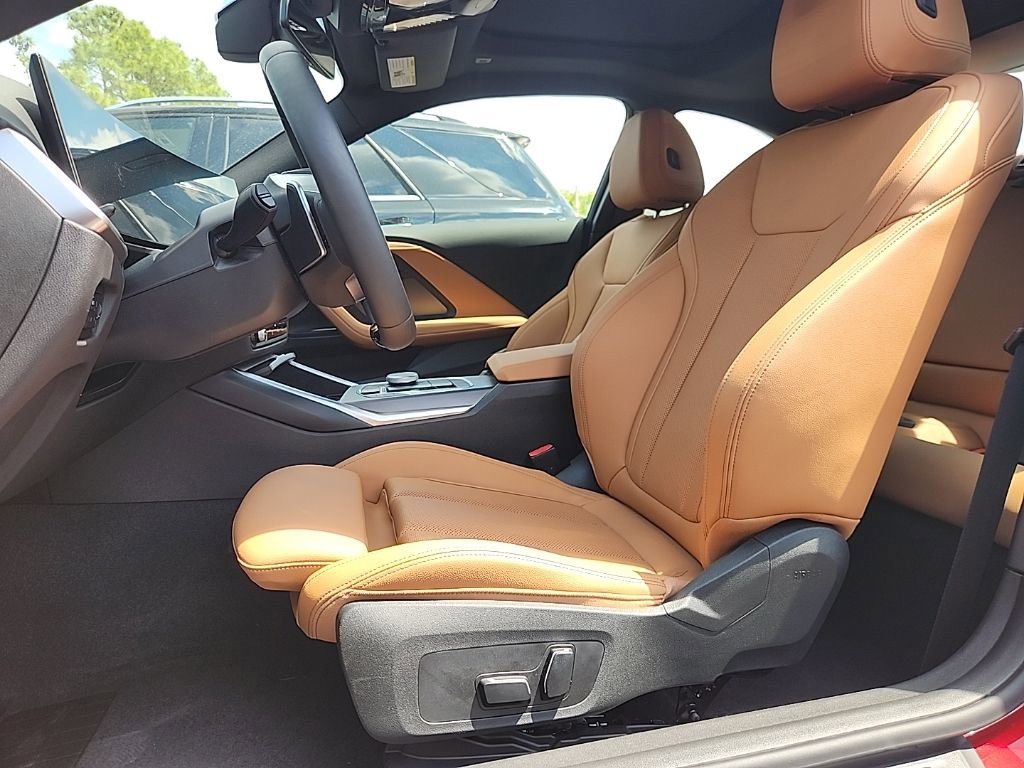 Used 2025 BMW 230i Coupe image 2