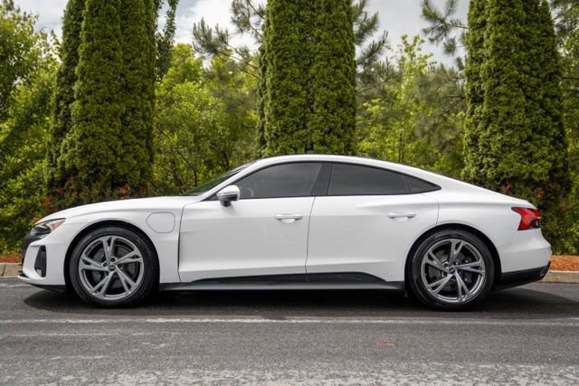 Used 2022 Audi e-tron GT Premium Plus AWD/4WD image 8