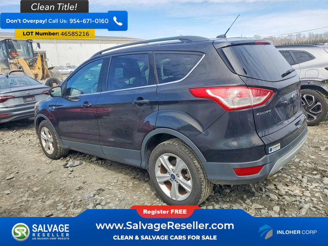 Used 2015 Ford Escape SE w/ Equipment Group 201A image 3