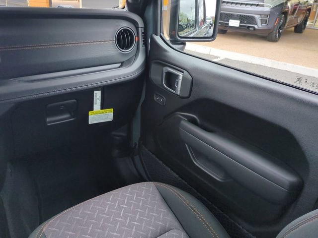 New 2026 Jeep Gladiator Mojave AWD/4WD image 17