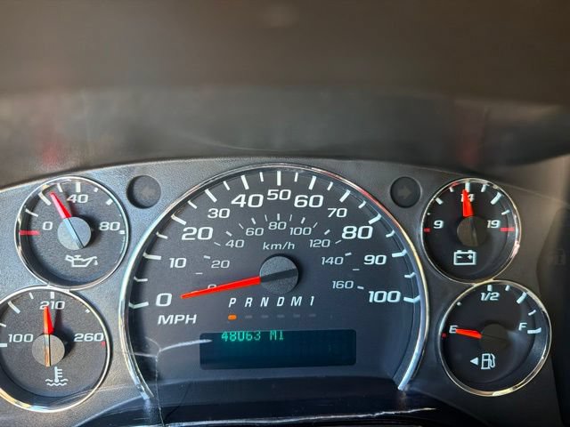 Used 2015 GMC Savana 3500 RWD image 16