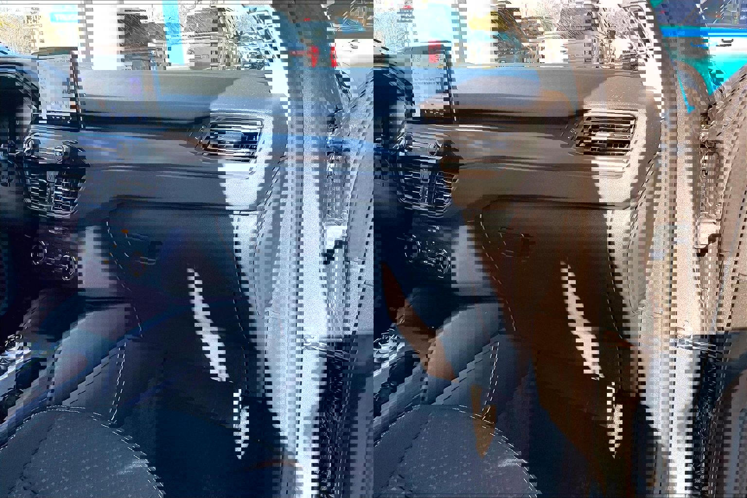 Used 2025 Ford Escape Active image 15