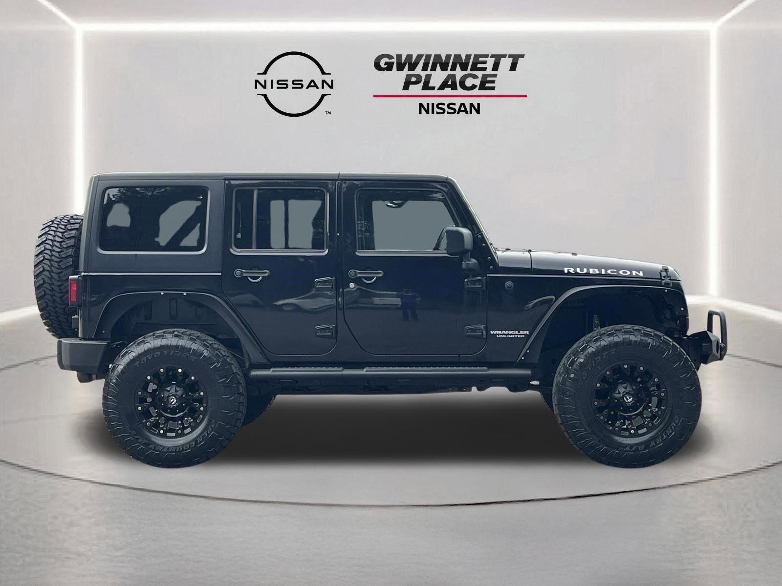 Used 2016 Jeep Wrangler Unlimited Rubicon w/ Dual Top Group image 25