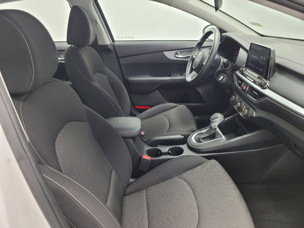 Used 2023 Kia Forte LXS w/ LXS Technology Package FWD image 21