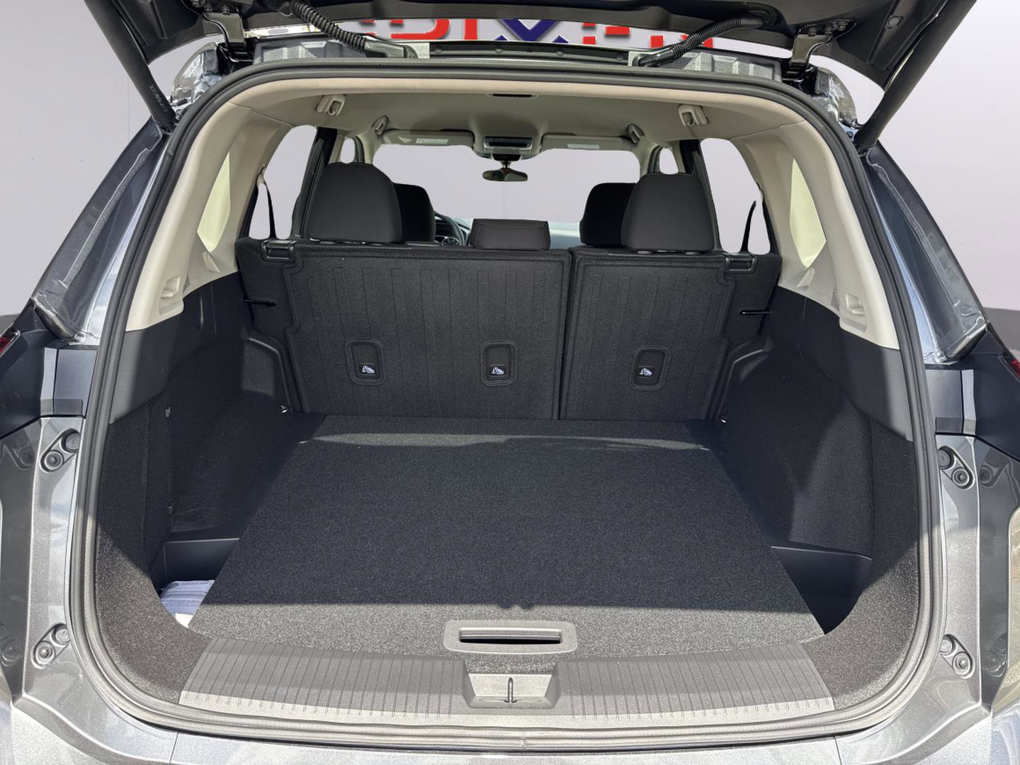 New 2026 Nissan Rogue SV FWD image 32