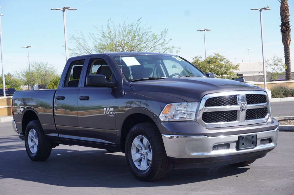 Used 2024 RAM 1500 Classic SLT image 4