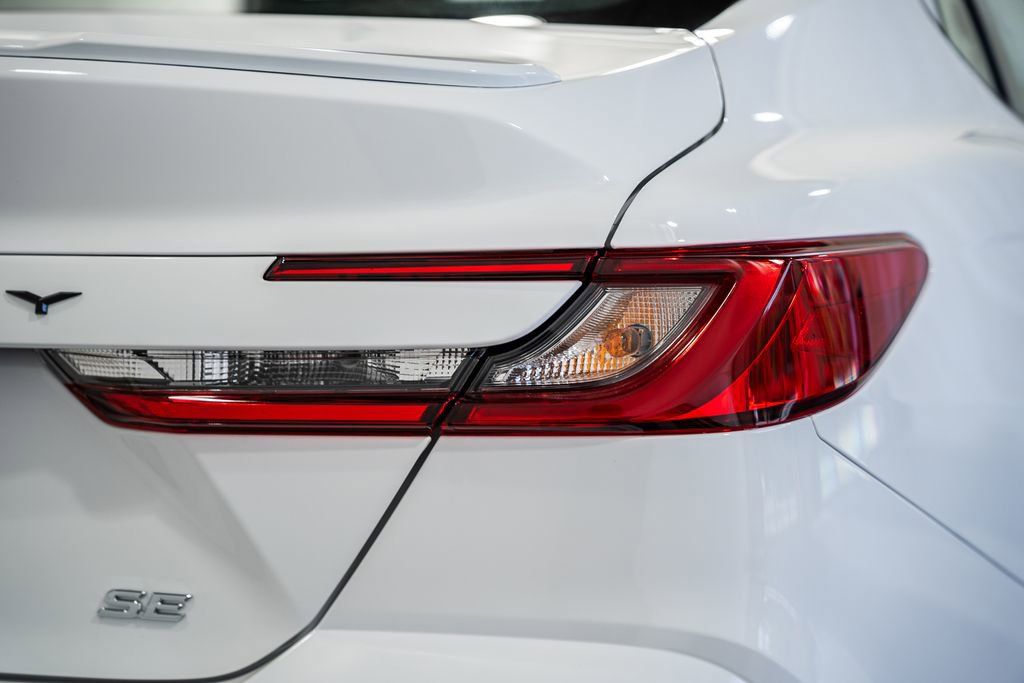 New 2026 Toyota Camry SE image 6