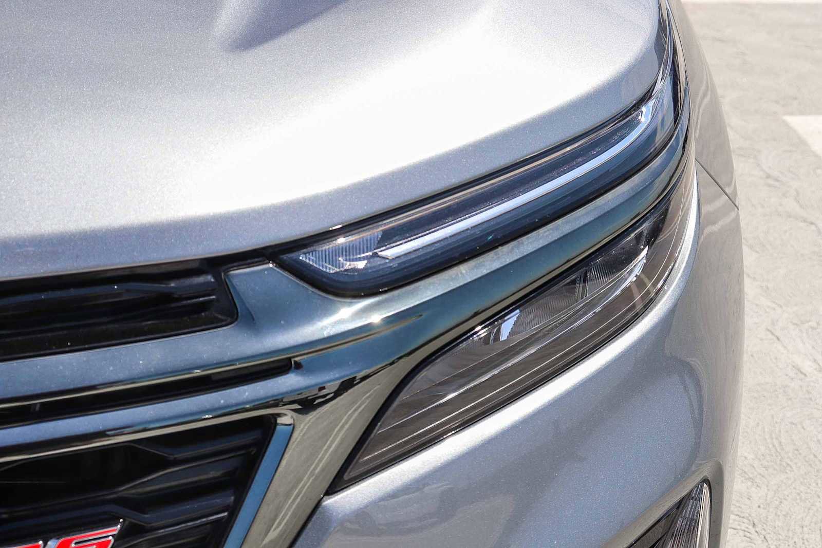 Used 2023 Chevrolet Equinox RS image 9