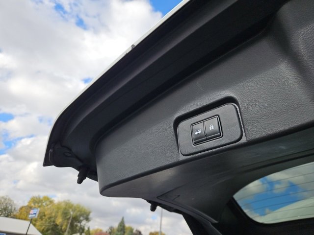 Used 2021 Nissan Rogue SL w/ Premium Package image 9