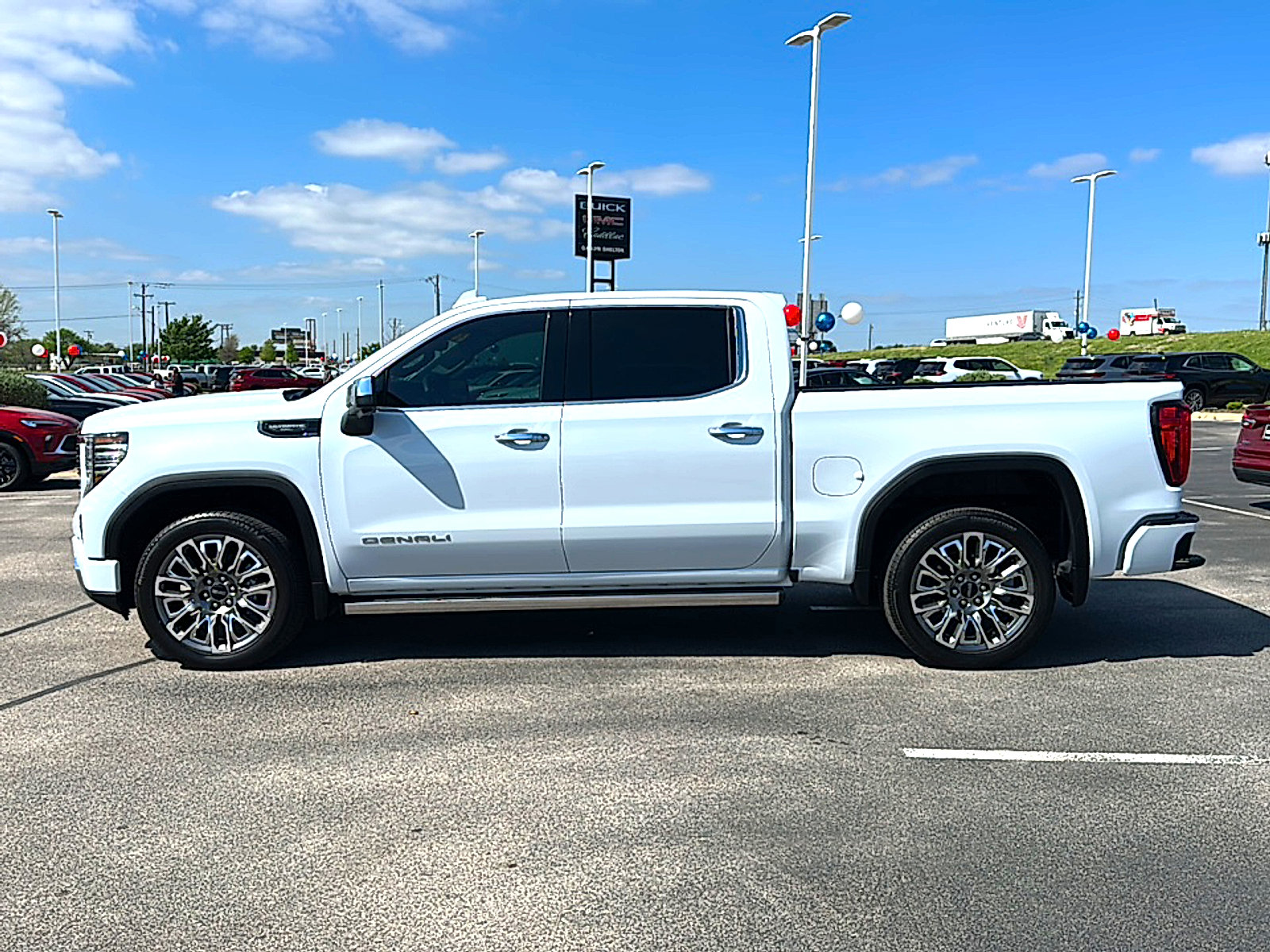 Used 2026 GMC Sierra 1500 Denali Ultimate AWD/4WD image 5