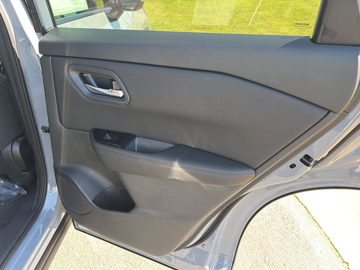 New 2026 Nissan Rogue SV w/ Cold Weather Package FWD image 15