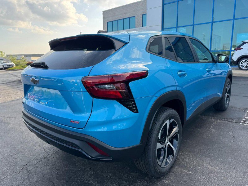 New 2026 Chevrolet Trax RS FWD image 25