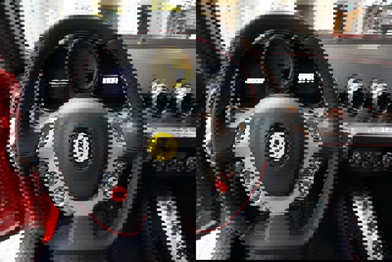 Used 2016 Ferrari F12 Berlinetta image 12