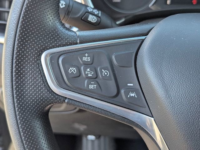 Used 2023 Chevrolet Equinox LT image 30