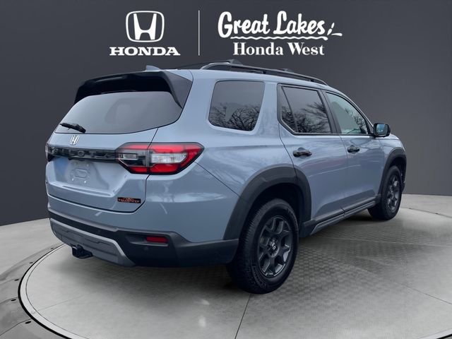 Used 2023 Honda Pilot TrailSport image 5