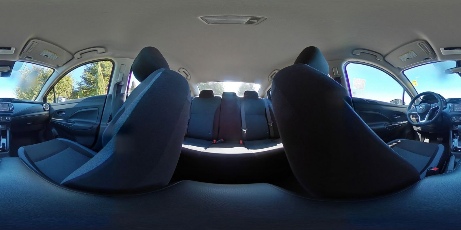 Used 2025 Nissan Versa SV image 40