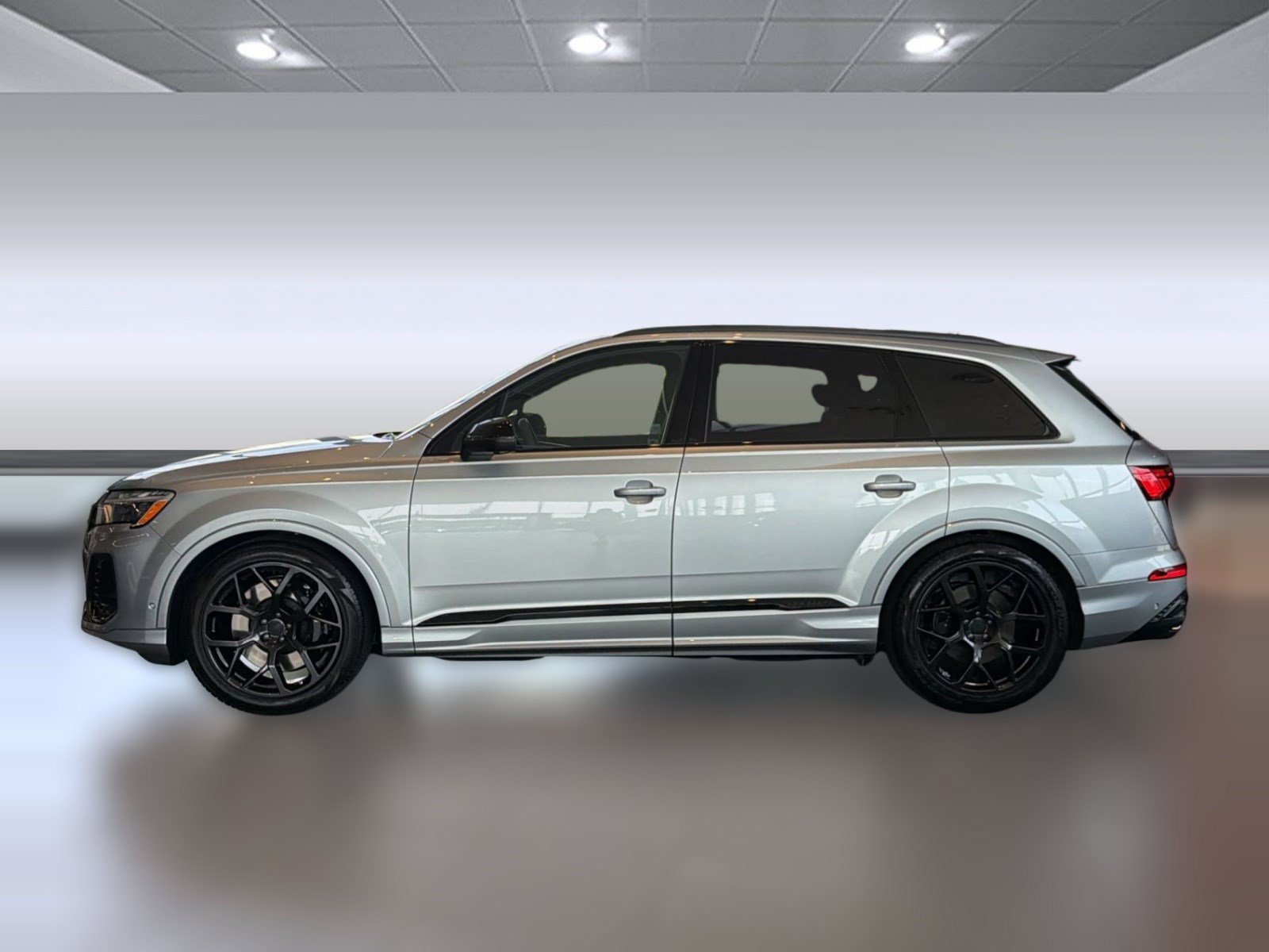 New 2026 Audi SQ7 Prestige AWD/4WD image 2