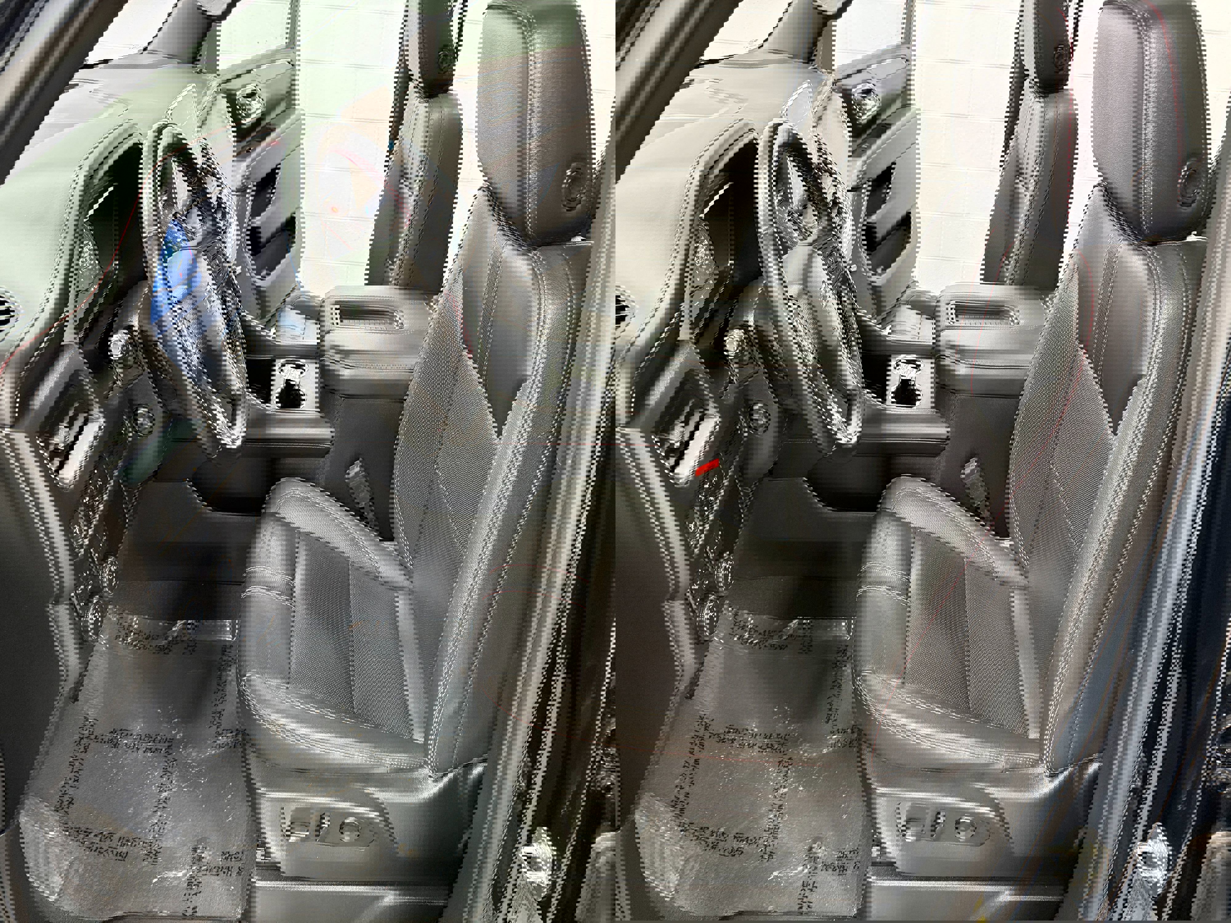 Used 2024 Chevrolet Suburban RST w/ Luxury Package image 14