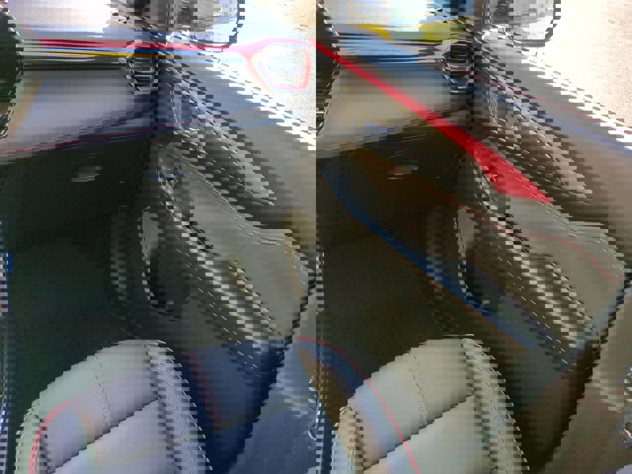 Used 2024 Chevrolet TrailBlazer RS w/ Driver Confidence Package image 16