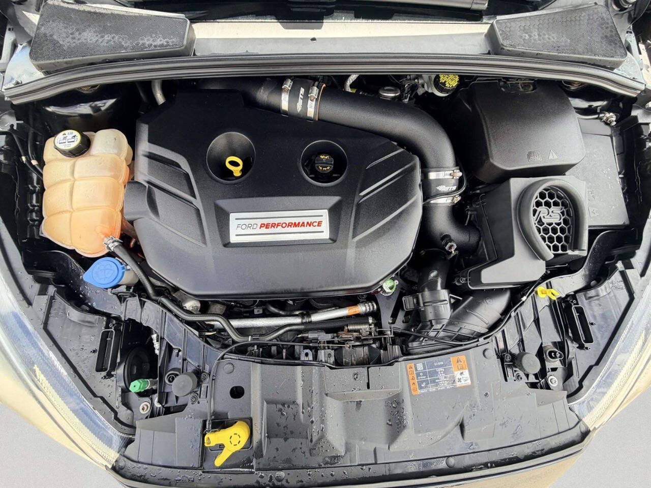 Used 2017 Ford Focus RS AWD/4WD image 11