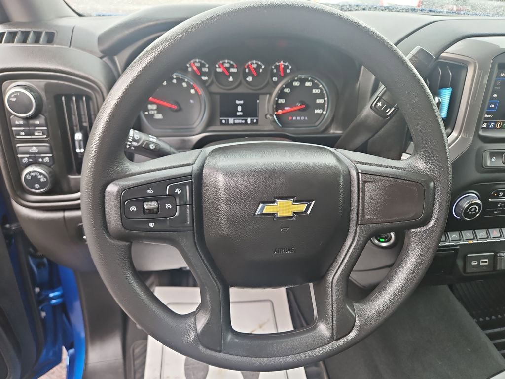 Used 2022 Chevrolet Silverado 1500 Custom image 14