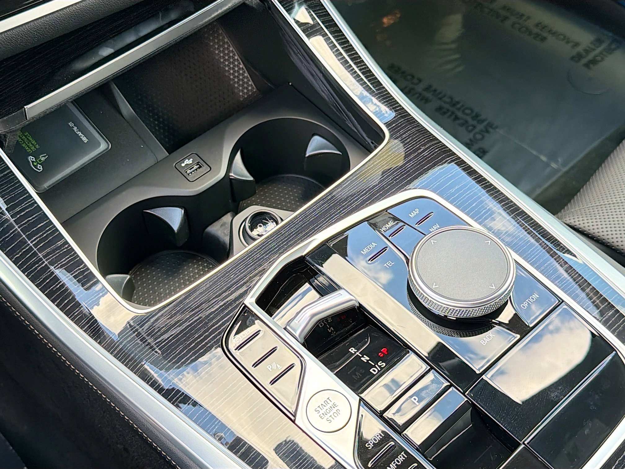 New 2026 BMW X5 xDrive40i w/ M Sport Package image 29