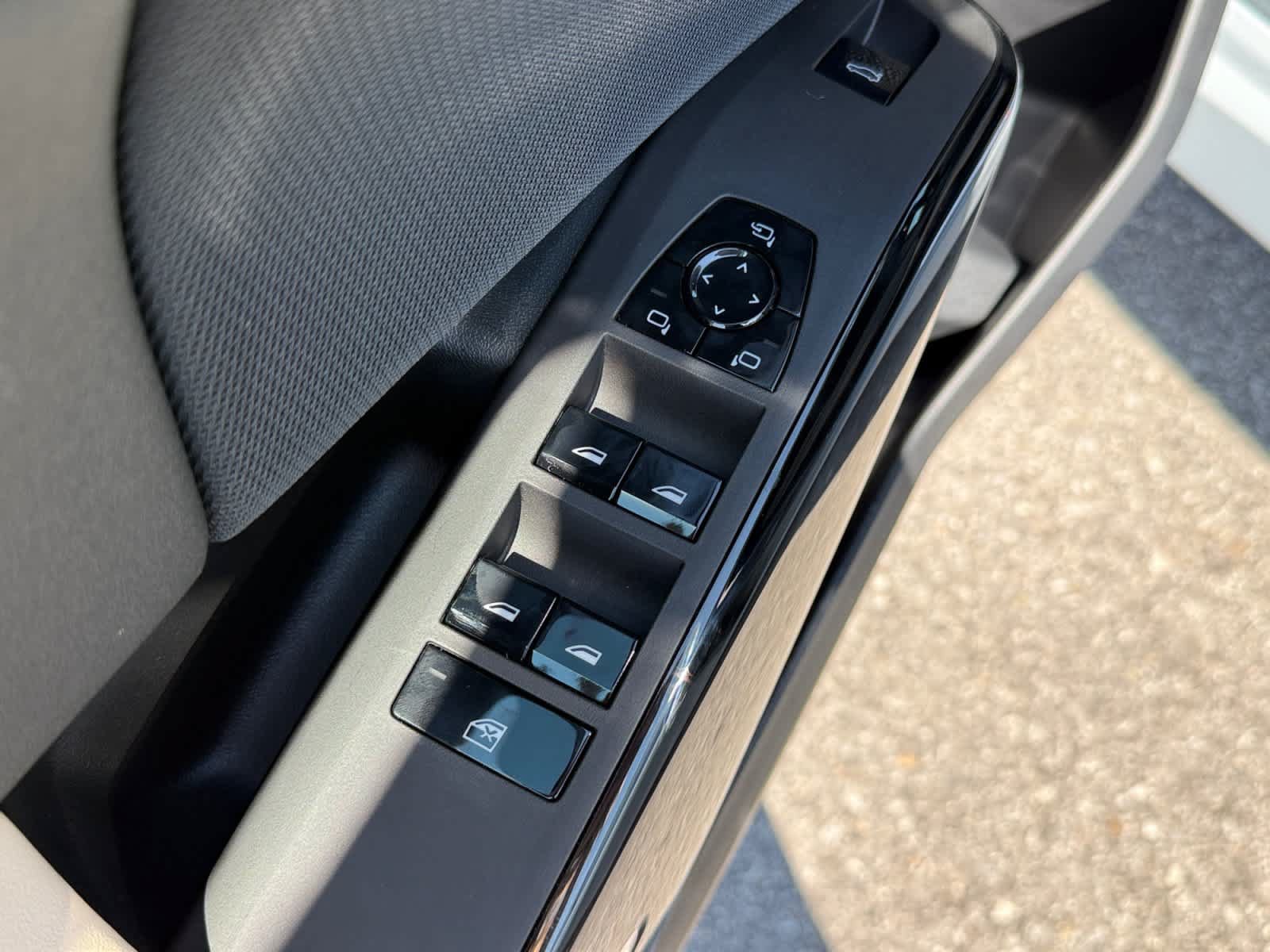 New 2026 BMW X3 xDrive30i w/ Premium Package AWD/4WD image 16