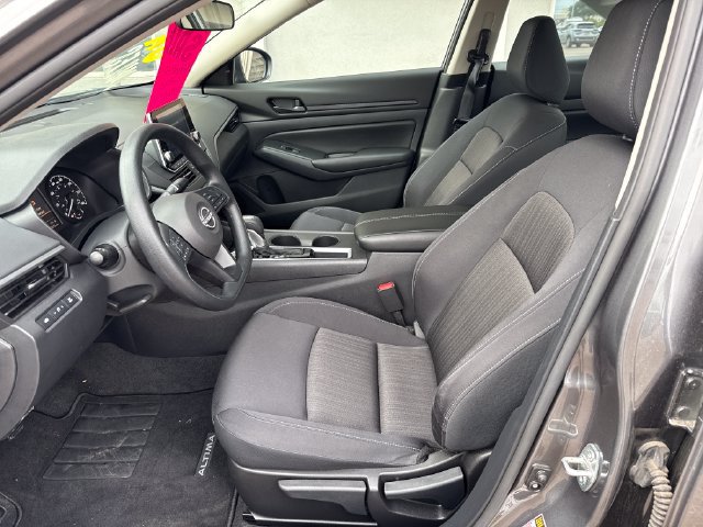 Certified 2025 Nissan Altima 2.5 S FWD image 10