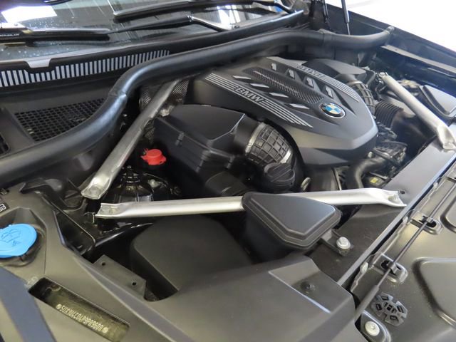 Used 2023 BMW X5 M50i w/ Executive Package image 46
