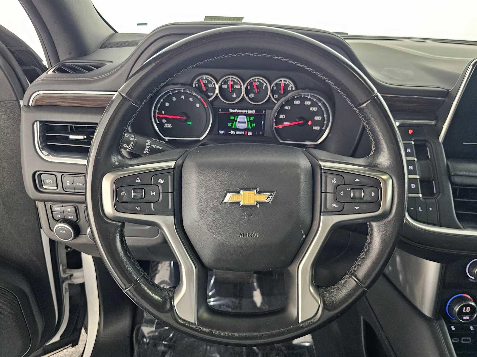 Used 2021 Chevrolet Suburban LT w/ Rear Media and Nav Package AWD/4WD image 23