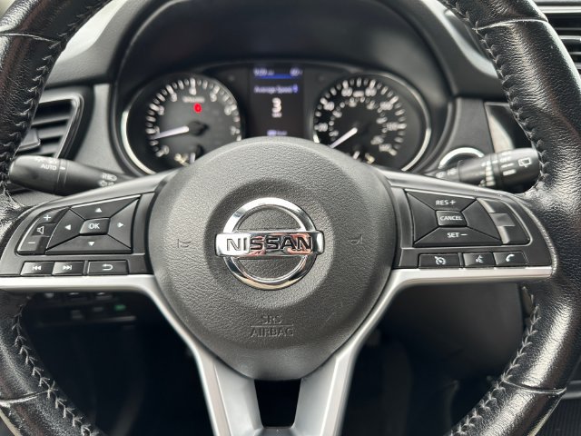 Used 2020 Nissan Rogue SV AWD/4WD image 26