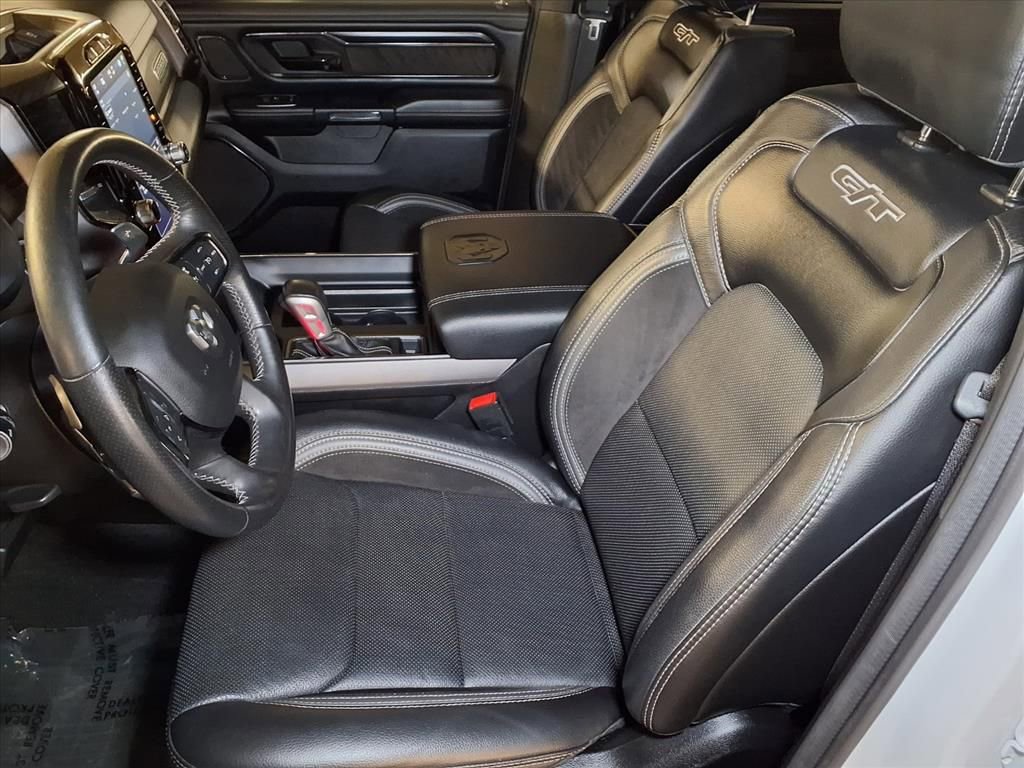 Used 2023 RAM 1500 Laramie image 14