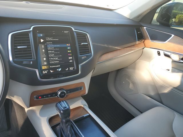 Used 2021 Volvo XC90 T6 Momentum w/ Climate Package AWD/4WD image 26