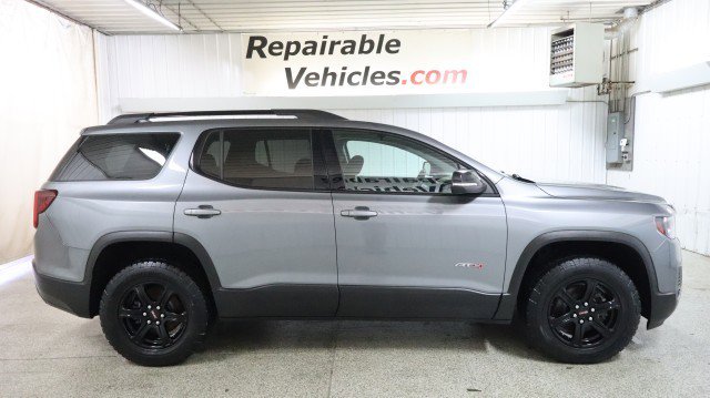 Used 2022 GMC Acadia AT4 w/ Preferred Package AWD/4WD image 4