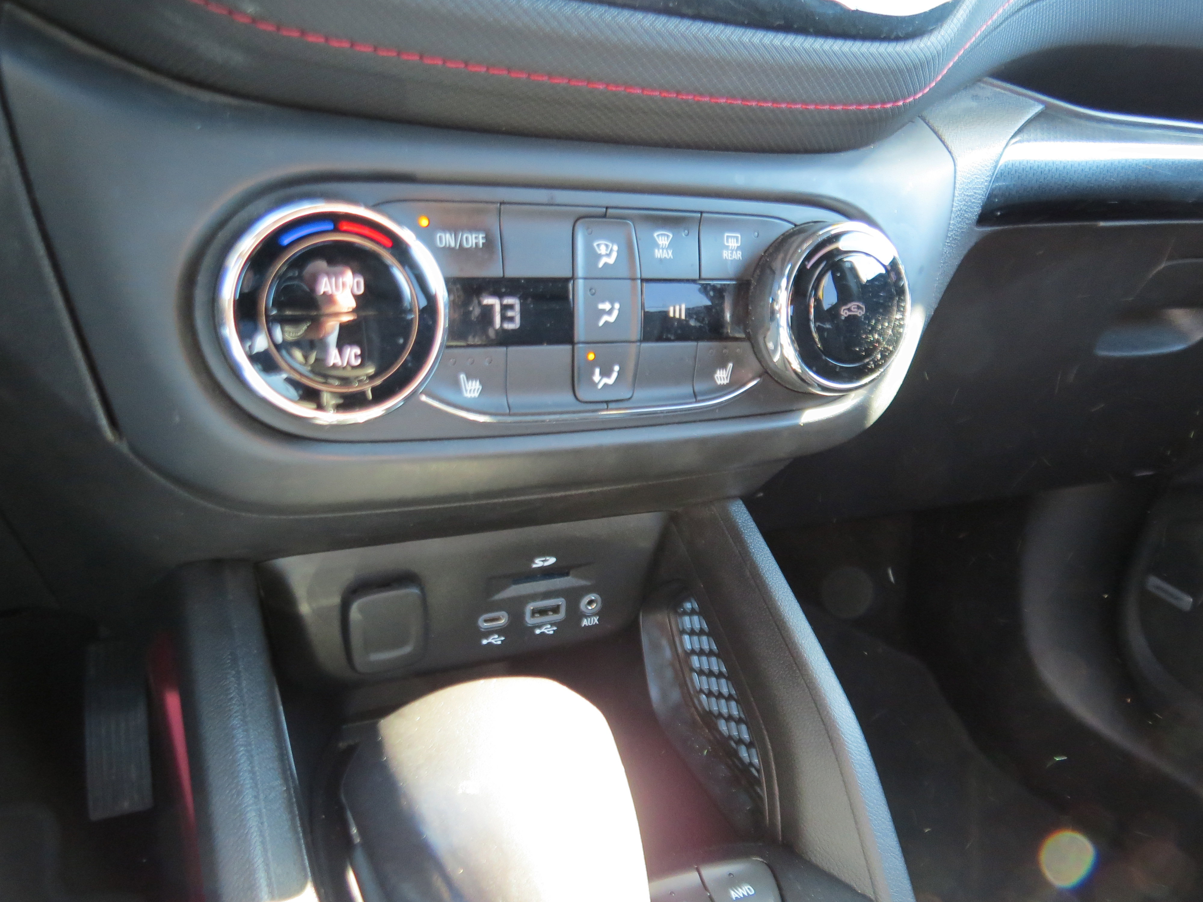Used 2023 Chevrolet TrailBlazer RS w/ Sun and Liftgate Package image 23
