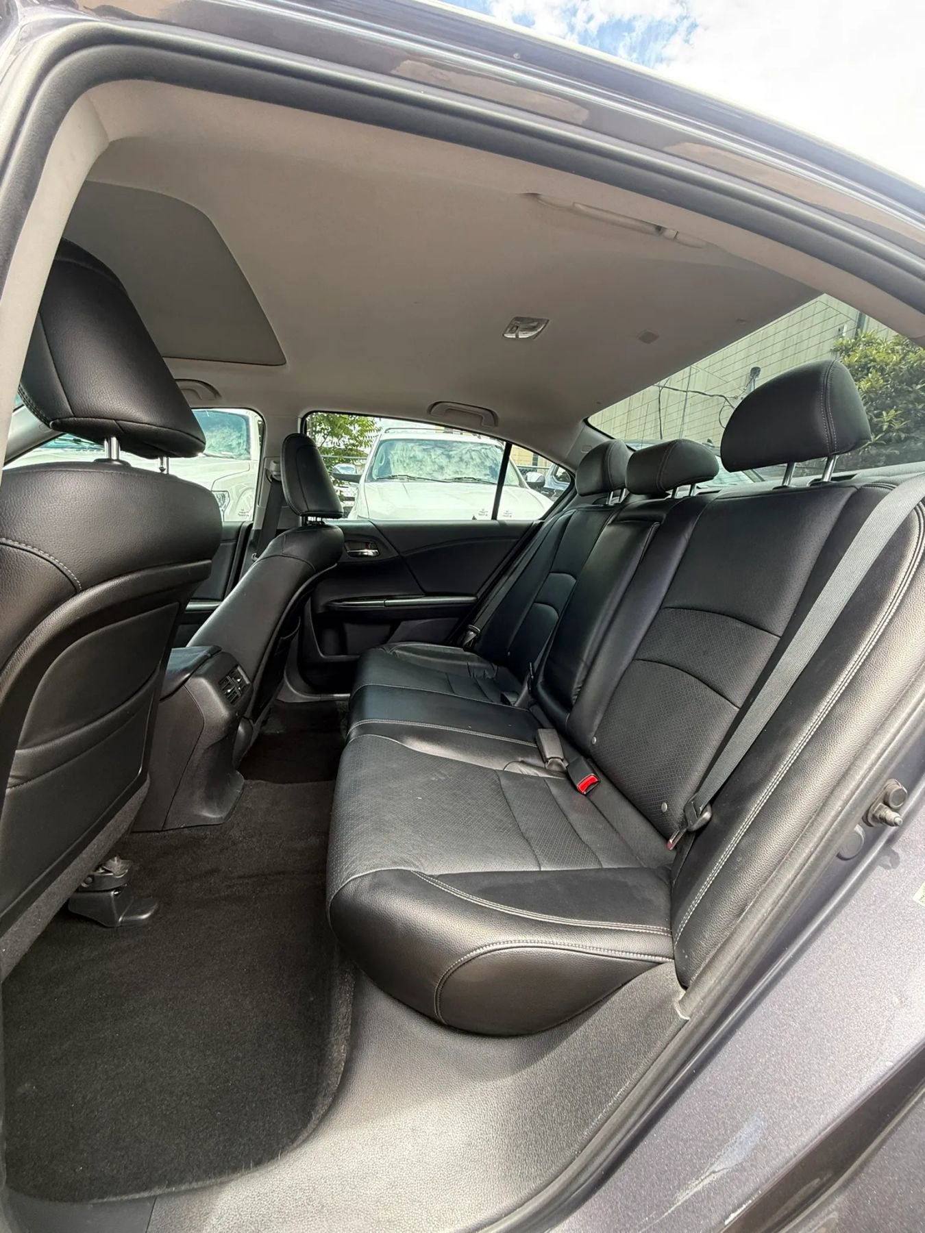 Used 2014 Honda Accord EX-L image 17