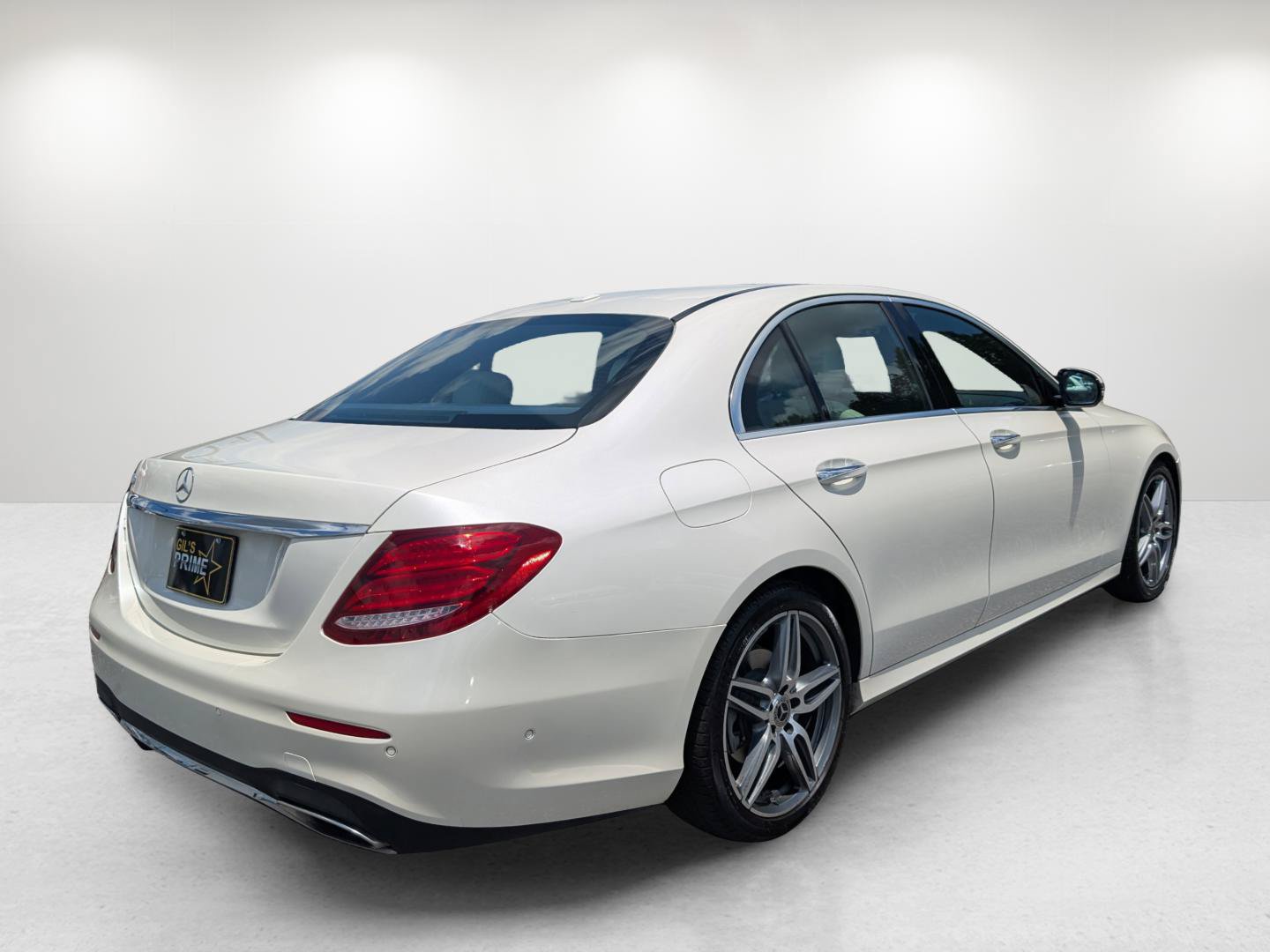 Used 2018 Mercedes-Benz E 300 w/ Premium 1 Package image 6