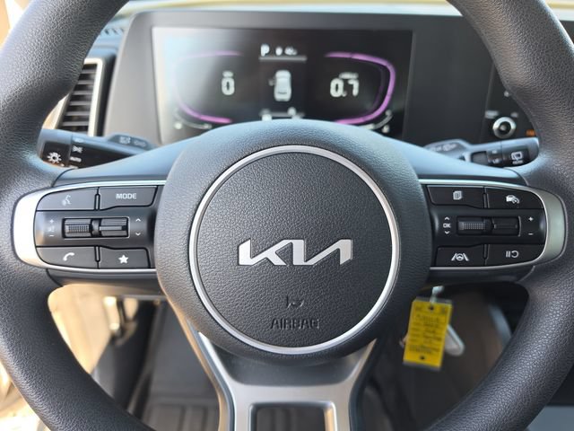 Used 2025 Kia Sportage LX FWD image 37