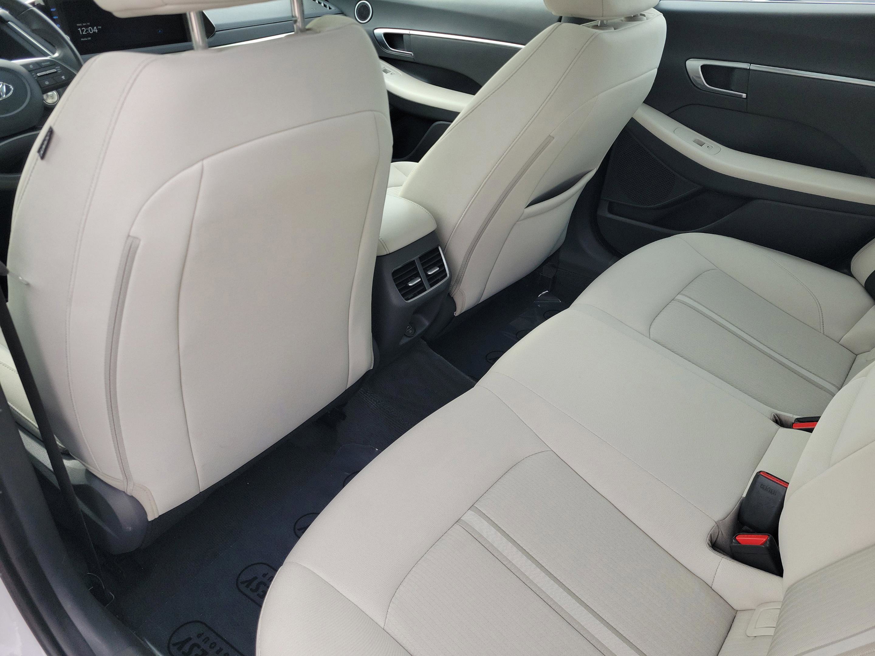 Used 2023 Hyundai Sonata SEL w/ Convenience Package image 10