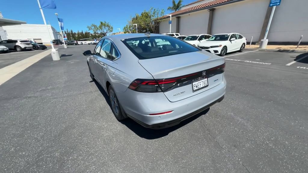 Used 2025 Honda Accord EX-L image 7