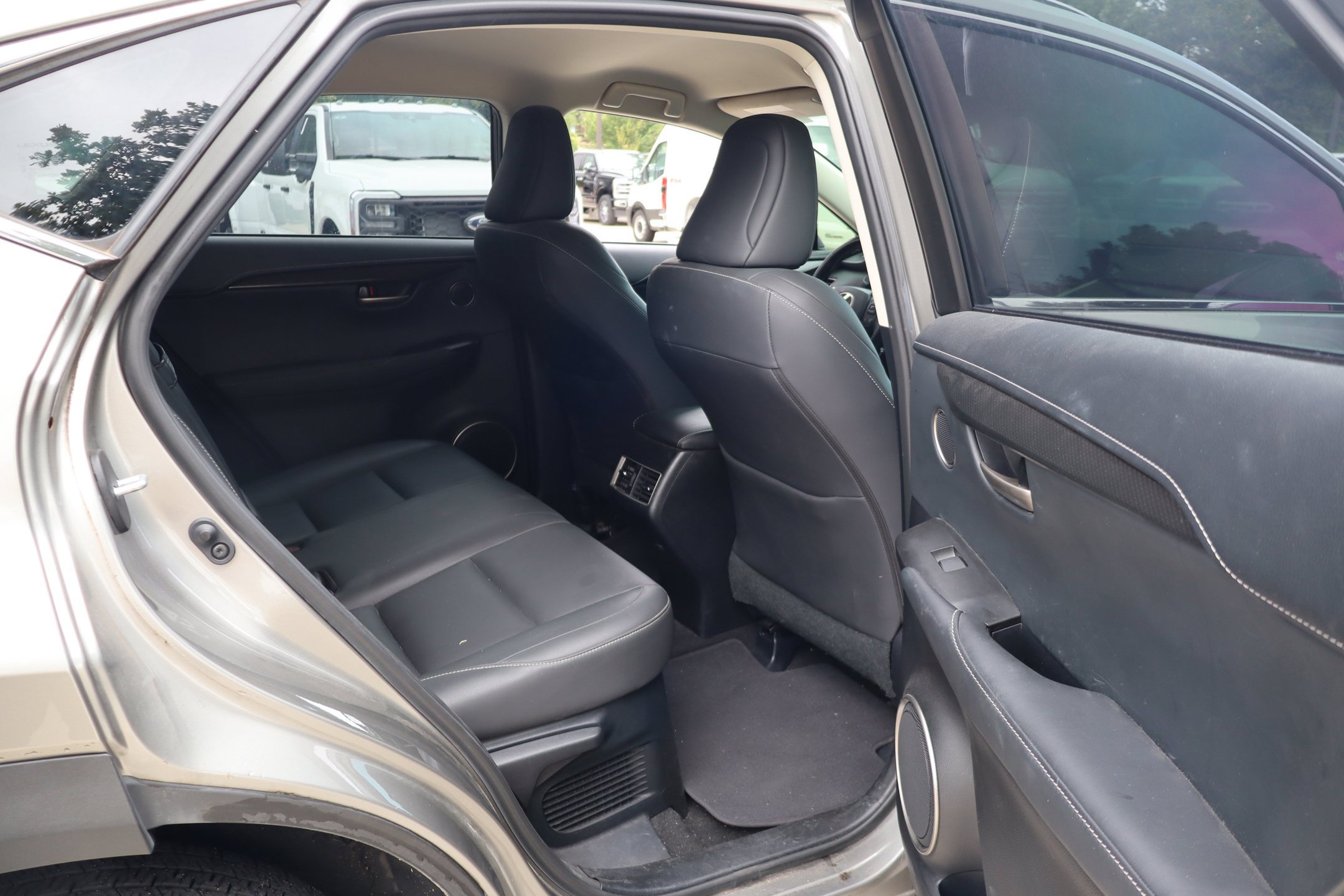 Used 2017 Lexus NX 200t FWD image 30